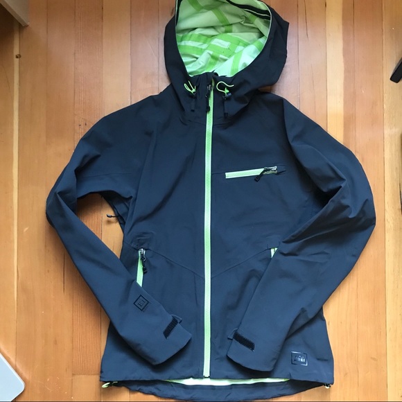 Black and lime REI waterproof rain jacket XS, EUC - Picture 1 of 4
